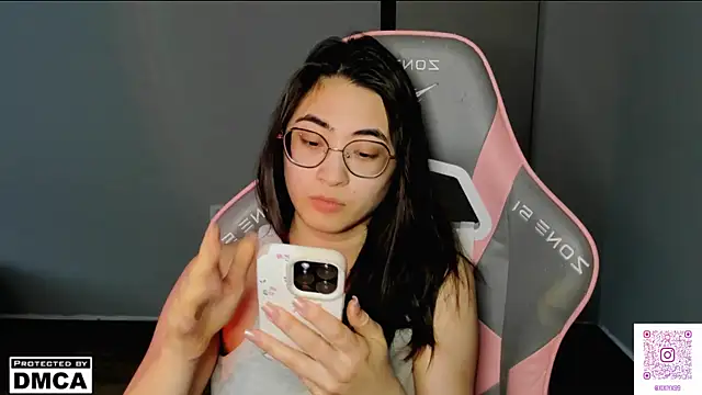 Snapshot of MeilideQian1 chatting on February 25, 11:09 am MeilideQian1 online show from February 25, 11:09 am