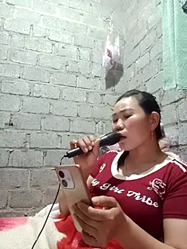 jienrrr online show from October 11, 1:31 pm