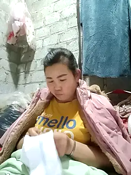 jienrrr online show from November 3, 1:29 am