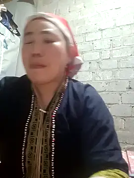 jienrrr online show from November 9, 11:41 am