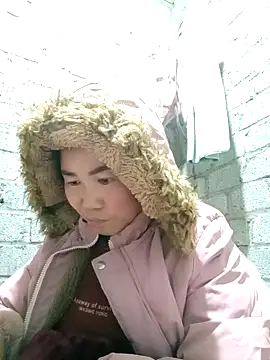 jienrrr online show from November 19, 12:10 am