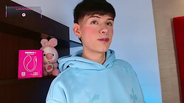 Ezra Storm online show from November 30, 8:35 pm