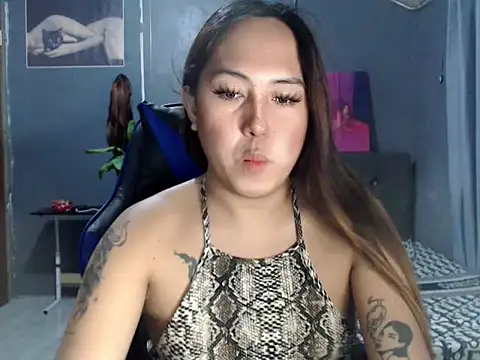 Snapshot of urtranspinay chatting on November 20, 4:51 pm urtranspinay online show from November 20, 4:51 pm