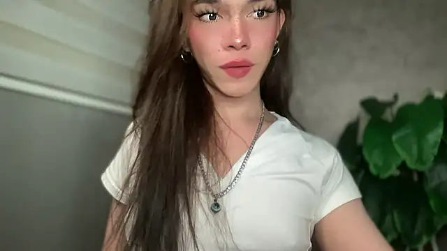 Misselliefayexxx online show from January 12, 9:42 pm