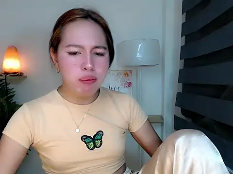 kimbratx online show from April 28, 11:32 pm