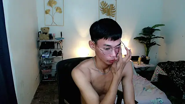 Snapshot of naughty_rence chatting on October 25, 6:54 am naughty rence online show from October 25, 6:54 am