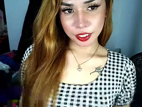 Hotfuckingprincessx online show from April 22, 11:23 am
