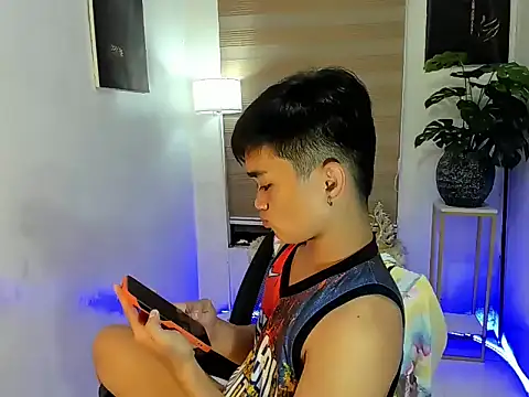 Snapshot of sexysam14 chatting on November 1, 5:04 pm sexysam14 online show from November 1, 5:04 pm