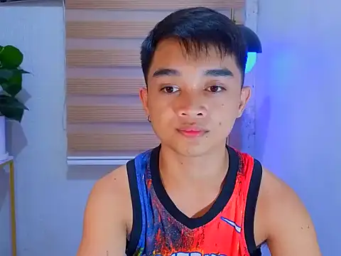 Snapshot of sexysam14 chatting on November 30, 11:58 am sexysam14 online show from November 30, 11:58 am