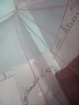 Snapshot of Yoo_j chatting on December 14, 11:26 am Yoo j online show from December 14, 11:26 am