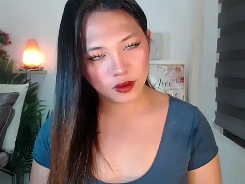 Snapshot of scarlett_brownx69 chatting on May 28, 4:32 am scarlett brownx69 online show from May 28, 4:32 am