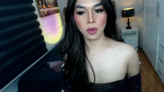 solana imani online show from September 20, 5:47 pm