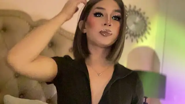 solana imani online show from February 15, 5:31 pm