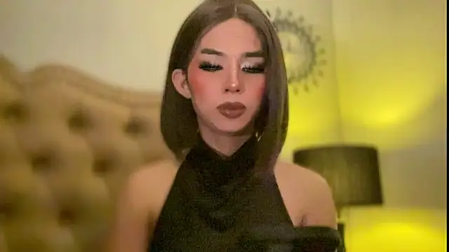 Snapshot of solana_imani chatting on June 13, 9:35 pm solana imani online show from June 13, 9:35 pm