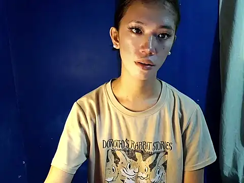 Snapshot of Ayabell123 chatting on October 11, 4:44 am Ayabell123 online show from October 11, 4:44 am