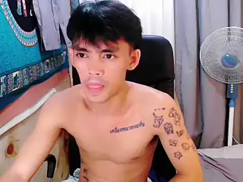 urhunky boy online show from October 3, 3:31 pm