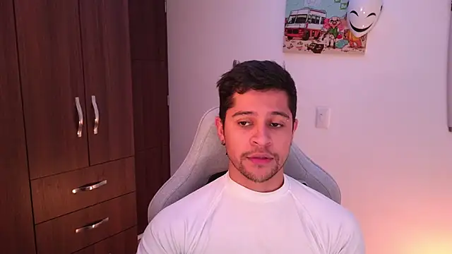 Snapshot of domsantiago_ chatting on November 23, 2:44 am domsantiago online show from November 23, 2:44 am