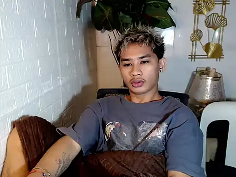 asianhardcock25 online show from May 5, 5:43 pm