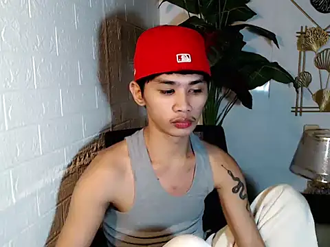 Snapshot of asianhardcock25 chatting on August 3, 2:00 pm asianhardcock25 online show from August 3, 2:00 pm