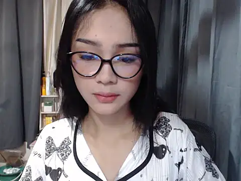 miss h0tmissy online show from March 12, 10:21 am