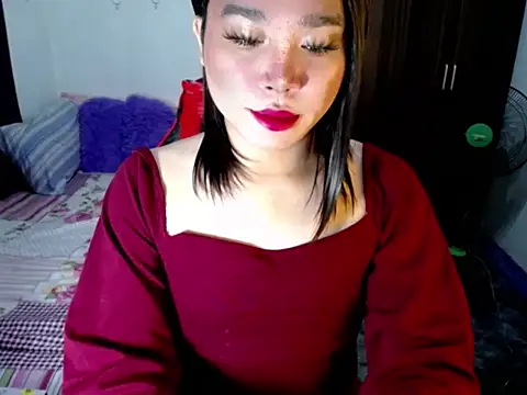 Urassiansweetcummer online show from September 30, 12:26 am