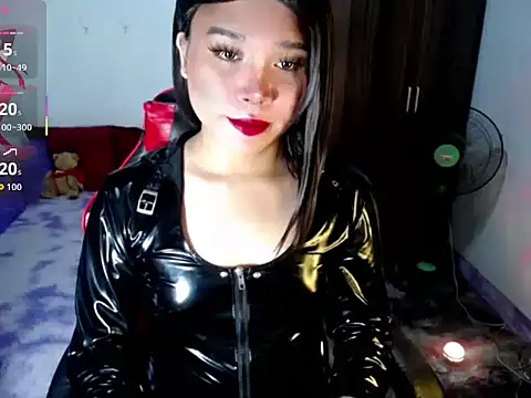 Urassiansweetcummer online show from July 21, 12:29 pm