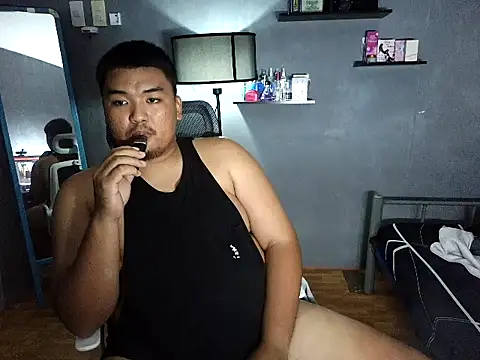 Snapshot of amanda_vuitton chatting on September 10, 5:13 pm amanda vuitton online show from September 10, 5:13 pm