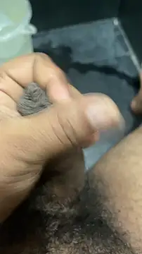 deepu1979 online show from November 9, 4:11 am