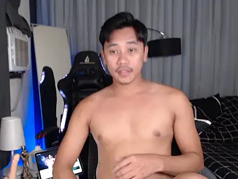alexsuckable01 online show from May 1, 9:58 am
