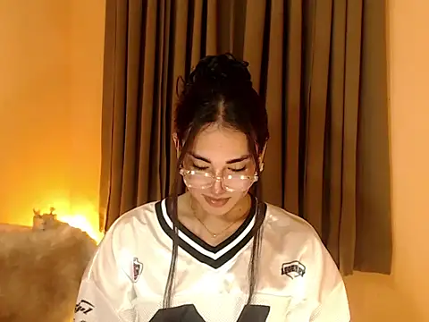 magnificent kitana online show from September 20, 8:15 am