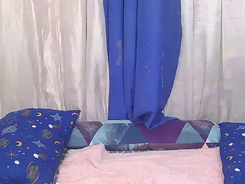 Snapshot of furbbygwapa chatting on June 26, 2:05 am furbbygwapa online show from June 26, 2:05 am