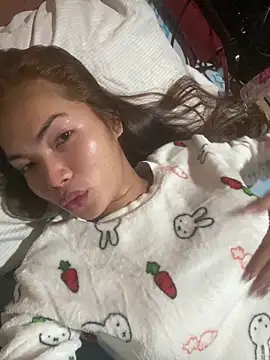 lucyheart777 online show from September 27, 2:27 am