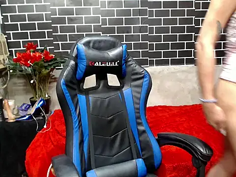 lucyheart777 online show from November 2, 3:36 pm