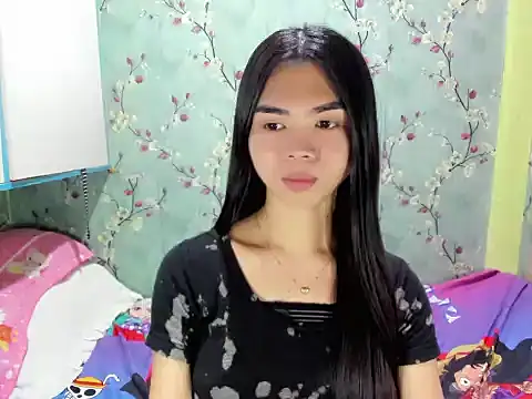 Snapshot of Miss_Althe chatting on November 22, 3:27 am Miss Althe online show from November 22, 3:27 am