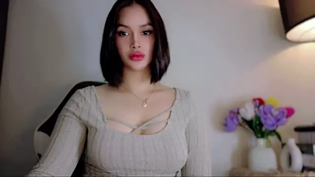 Snapshot of anna_lala7 chatting on June 29, 10:10 pm anna lala7 online show from June 29, 10:10 pm