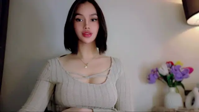 Snapshot of anna_lala7 chatting on July 2, 2:00 am anna lala7 online show from July 2, 2:00 am