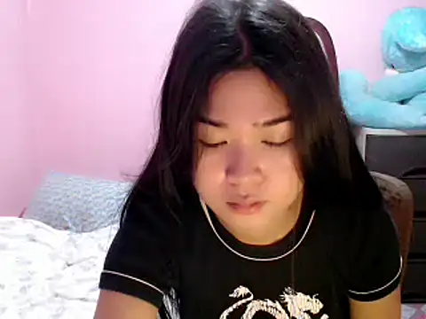 Snapshot of Sweet_Seduction1998 chatting on July 2, 9:54 pm Sweet Seduction1998 online show from July 2, 9:54 pm