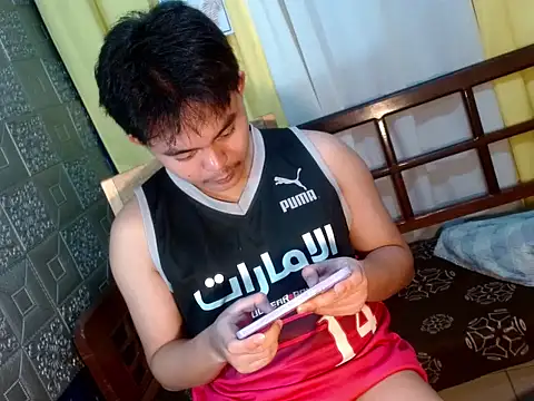 urguy toshi online show from November 19, 8:14 am