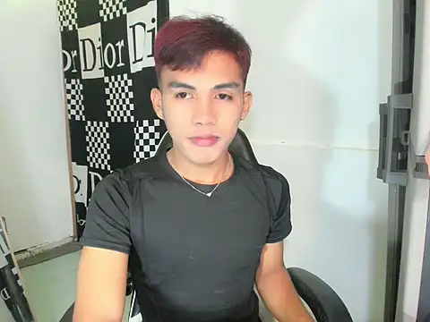 Snapshot of urhot_chany chatting on June 5, 6:24 pm urhot chany online show from June 5, 6:24 pm