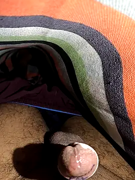 Snapshot of nitin01raj01nk chatting on September 15, 8:42 pm nitin01raj01nk online show from September 15, 8:42 pm