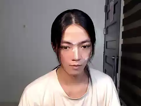 slimladyxoxo online show from February 4, 5:46 am