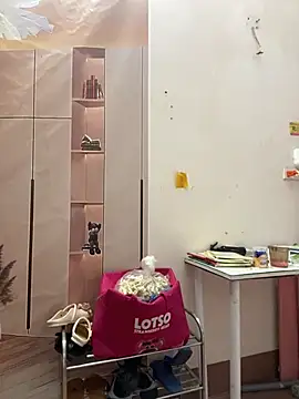 Bollozzy 89 online show from September 15, 4:34 am