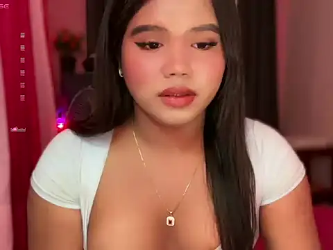 ursweet sofia online show from April 2, 7:00 pm