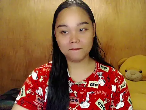 Snapshot of _Lylia chatting on November 11, 7:03 pm Lylia online show from November 11, 7:03 pm