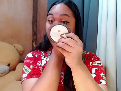 Snapshot of _Lylia chatting on November 19, 9:26 pm Lylia online show from November 19, 9:26 pm