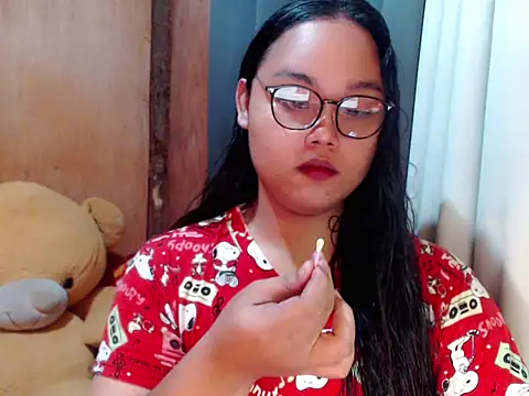 Snapshot of _Lylia chatting on November 26, 8:10 pm Lylia online show from November 26, 8:10 pm