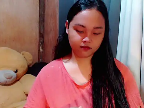 Snapshot of _Lylia chatting on November 28, 9:39 pm Lylia online show from November 28, 9:39 pm