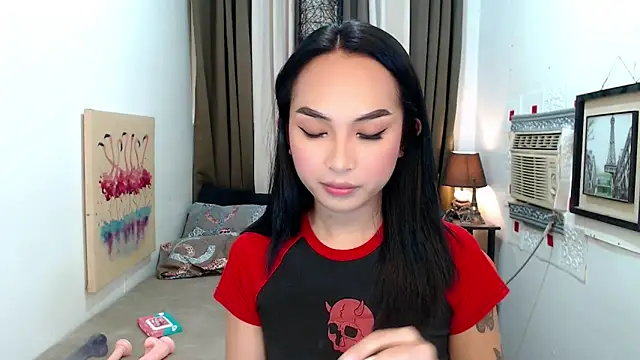 Snapshot of Goddess_Isabel chatting on October 6, 1:47 am Goddess Isabel online show from October 6, 1:47 am