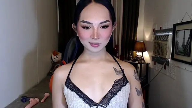 Snapshot of Goddess_Isabel chatting on October 26, 2:50 am Goddess Isabel online show from October 26, 2:50 am