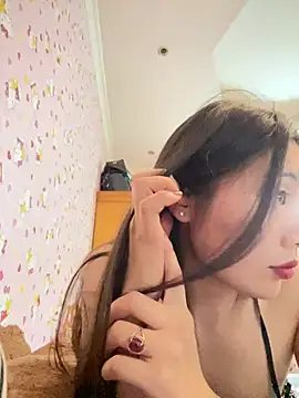 D2sweet online show from March 18, 3:04 pm